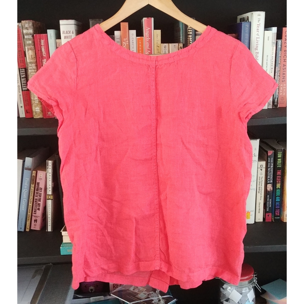 C&C California 100% linen coral-colored top